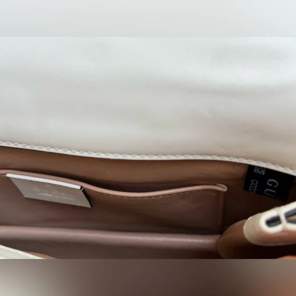 Gucci bag MOVING SALE - Picture 7 of 12